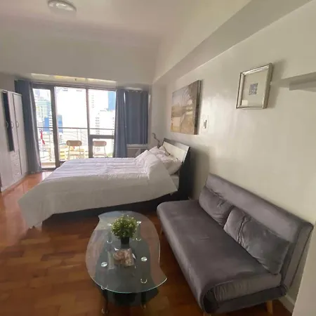 Makati Studio By Luxureich